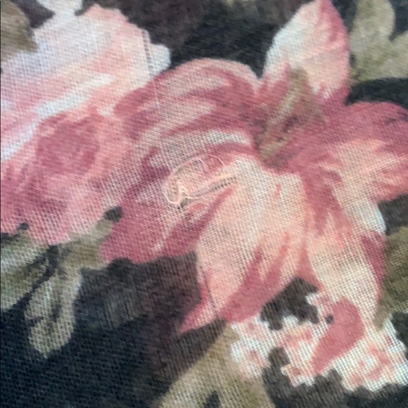 Garage Floral Infinity Scarf - Picture 3 of 6